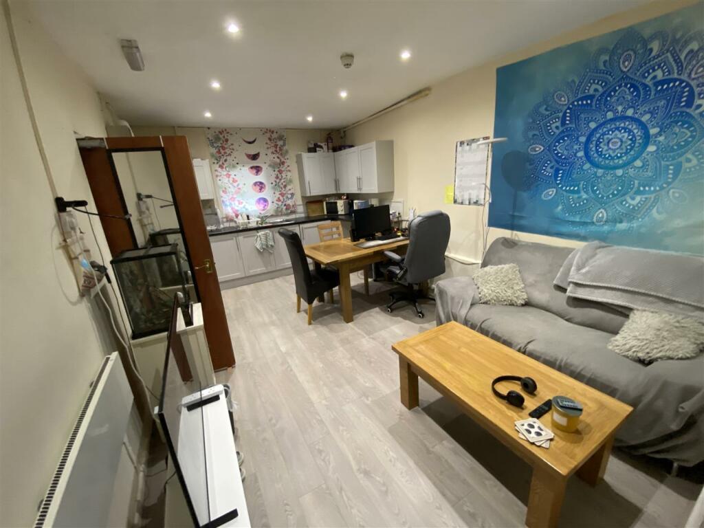 Additional image 2 of Wood Road, Treforest