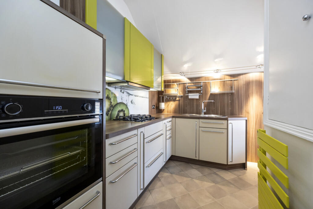 Additional image 12 of Windsor Road, Hailsham, BN27