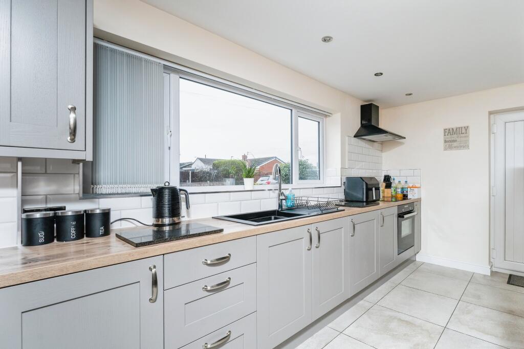 Additional image 18 of Willow Crescent, Connah's Quay, Deeside, Flintshire, CH5