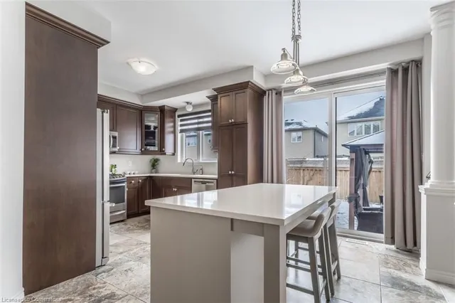 Additional image 8 of 39 Halo Street