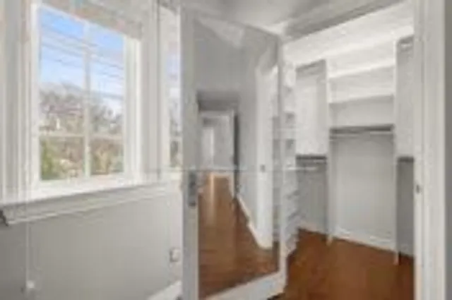 Additional image 25 of 247 Johnston Ave