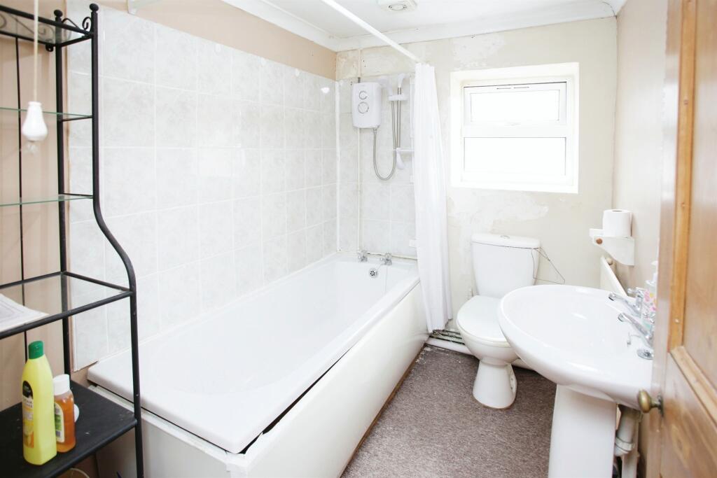 Additional image 7 of Commercial Street, Nelson, Treharris