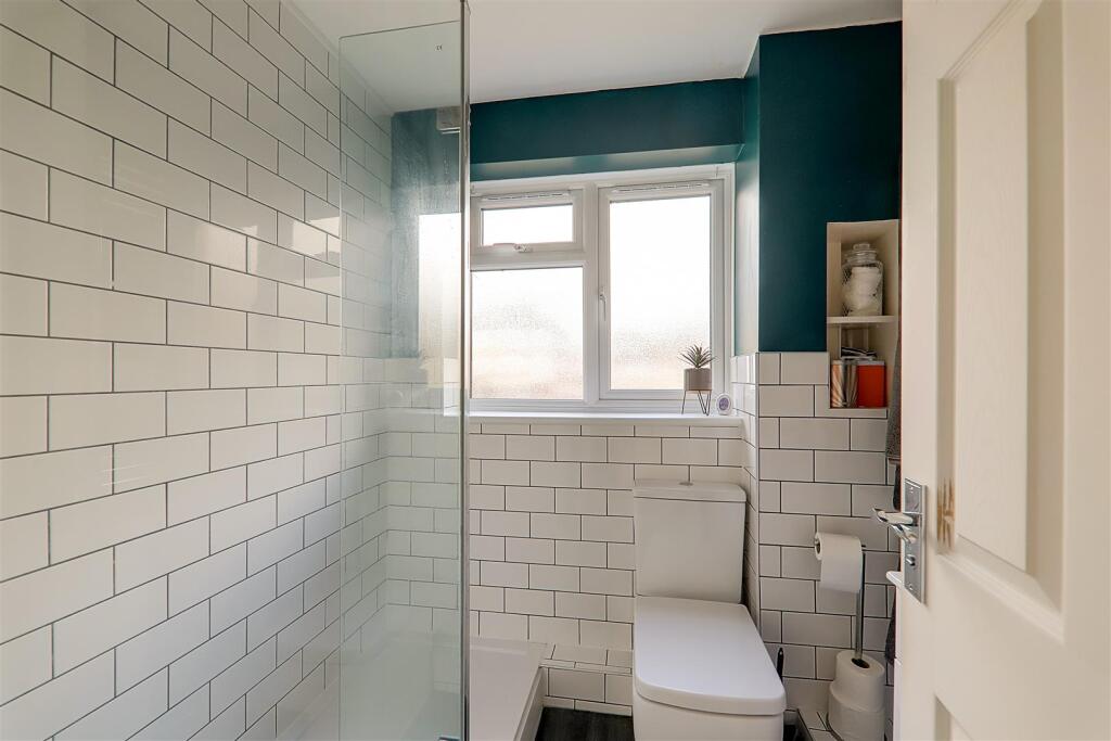 Additional image 4 of Chapel Close, Wick, Littlehampton