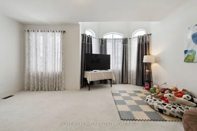 Additional image 28 of 247 Humphrey St