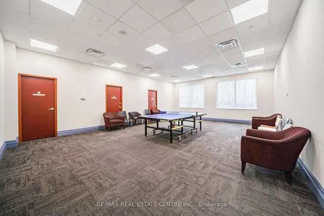 Additional image 33 of 11 Lee Centre Dr Unit 603