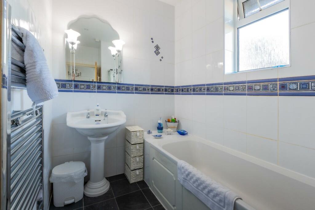 Additional image 18 of Hillside, Caerphilly