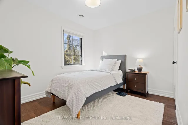 Additional image 19 of 28 Glenaden Ave