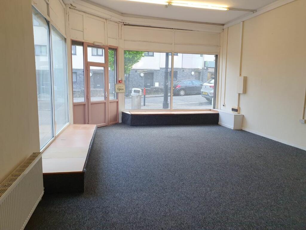 Additional image 21 of 25 Thompson Street, Barry, Vale of Glamorgan, CF63 4JL