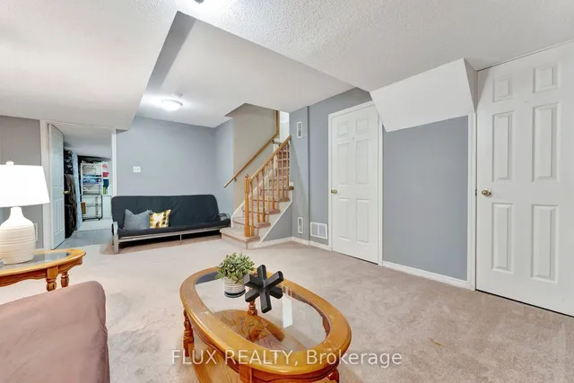 Additional image 27 of 399 HOBBS Cres