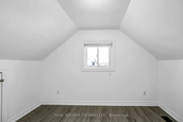 Additional image 26 of 417 Paling Ave