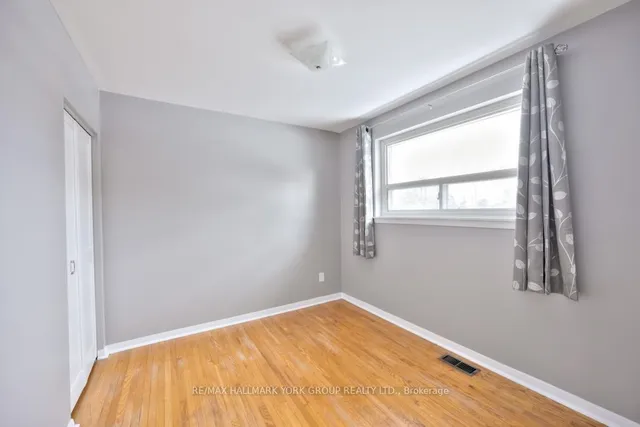 Additional image 16 of 28 Bison Dr