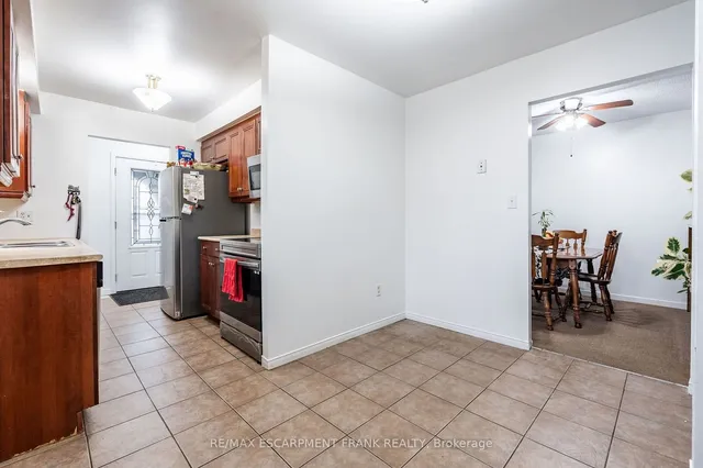 Additional image 14 of 97 Guildwood Dr