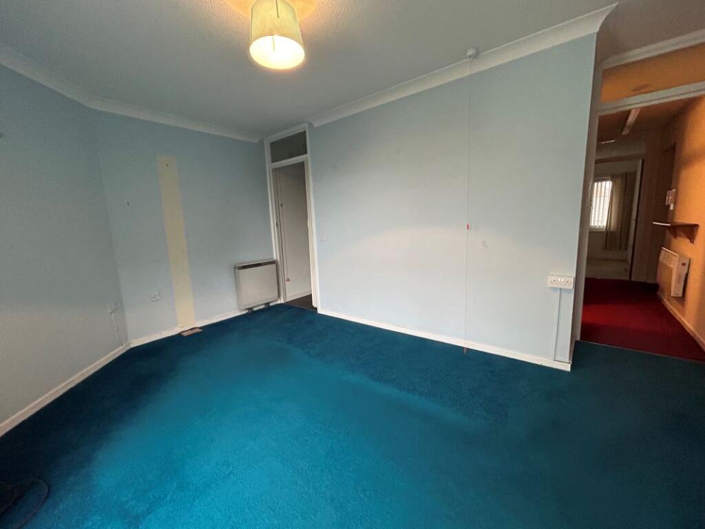 Additional image 11 of 12 Pavilion Court, Mary Street, Porthcawl, Mid Glamorgan, CF36 3YG