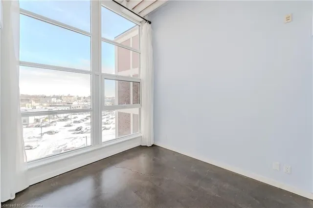 Additional image 18 of 404 King St Unit 505