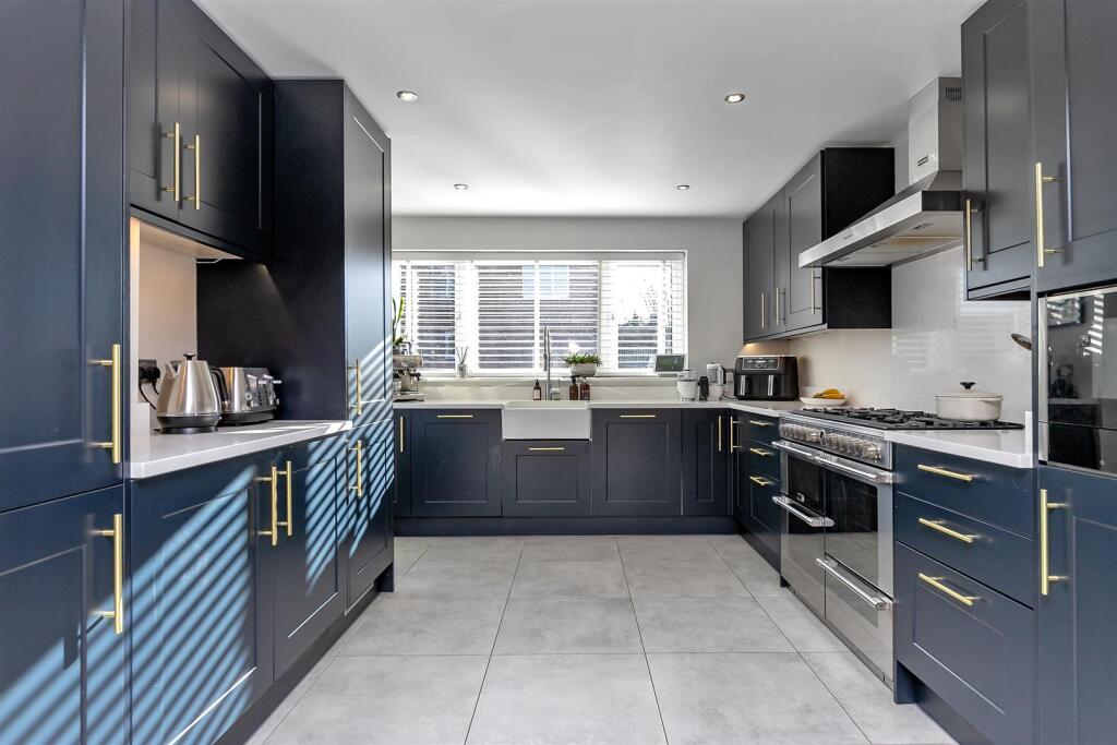 Additional image 6 of Hadrian Close, St Albans
