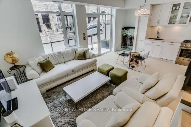 Additional image 7 of 25 Malcolm Rd Unit 112