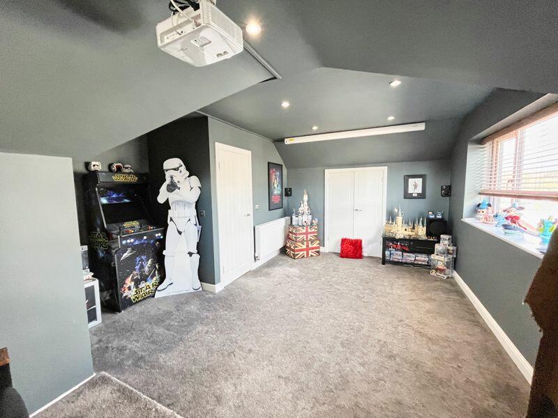 Additional image 12 of 10 Abergarw Meadow, Brynmenyn, Bridgend, CF32 8YG