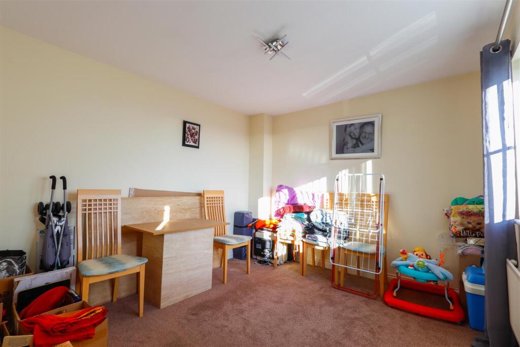 Additional image 17 of Afal Sur, Barry