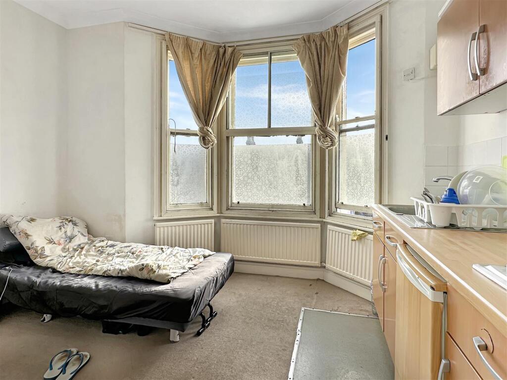 Additional image 3 of Chesterton Road, Cambridge