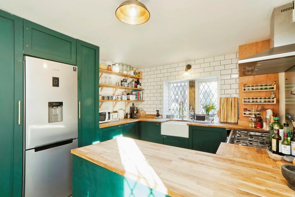 Additional image 8 of Laburnum Place, Apperley Bridge, Bradford