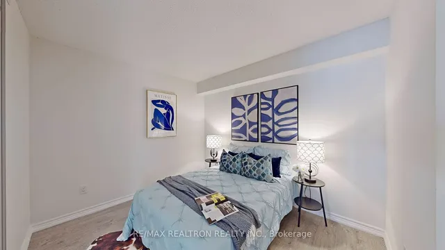 Additional image 33 of 386 YONGE ST St Unit 1104