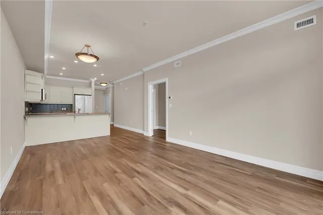 Additional image 14 of 3290 New St Unit 214