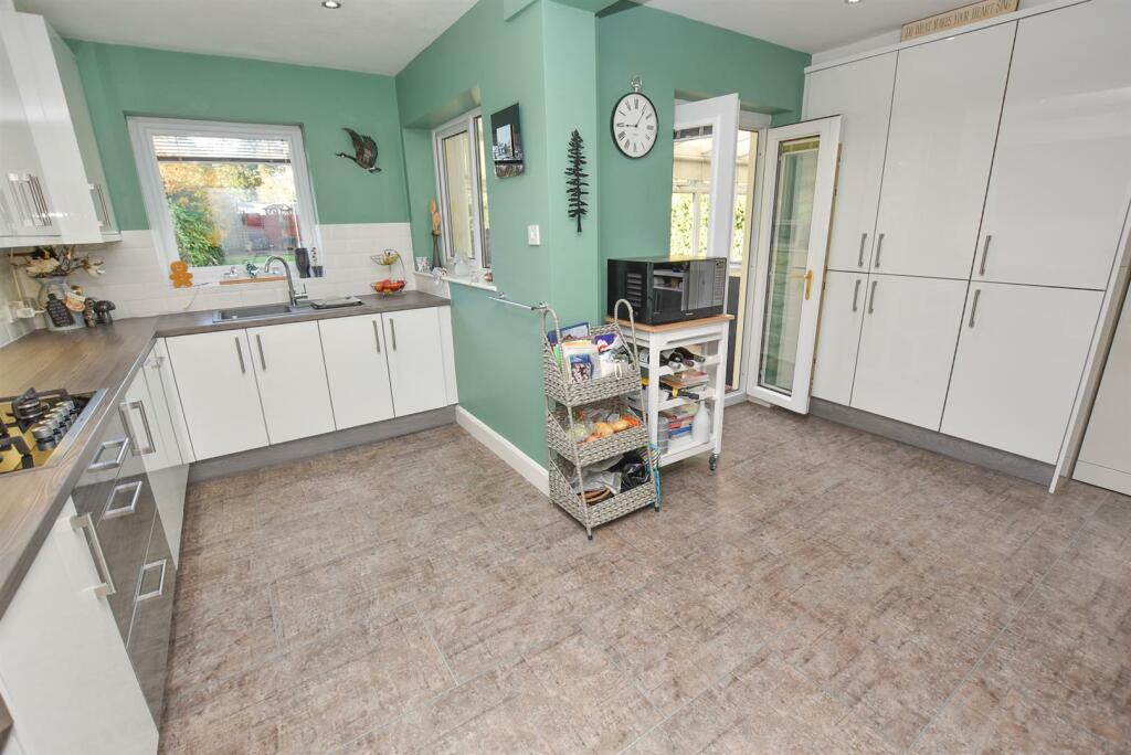 Additional image 32 of St. Andrews Road, Bebington