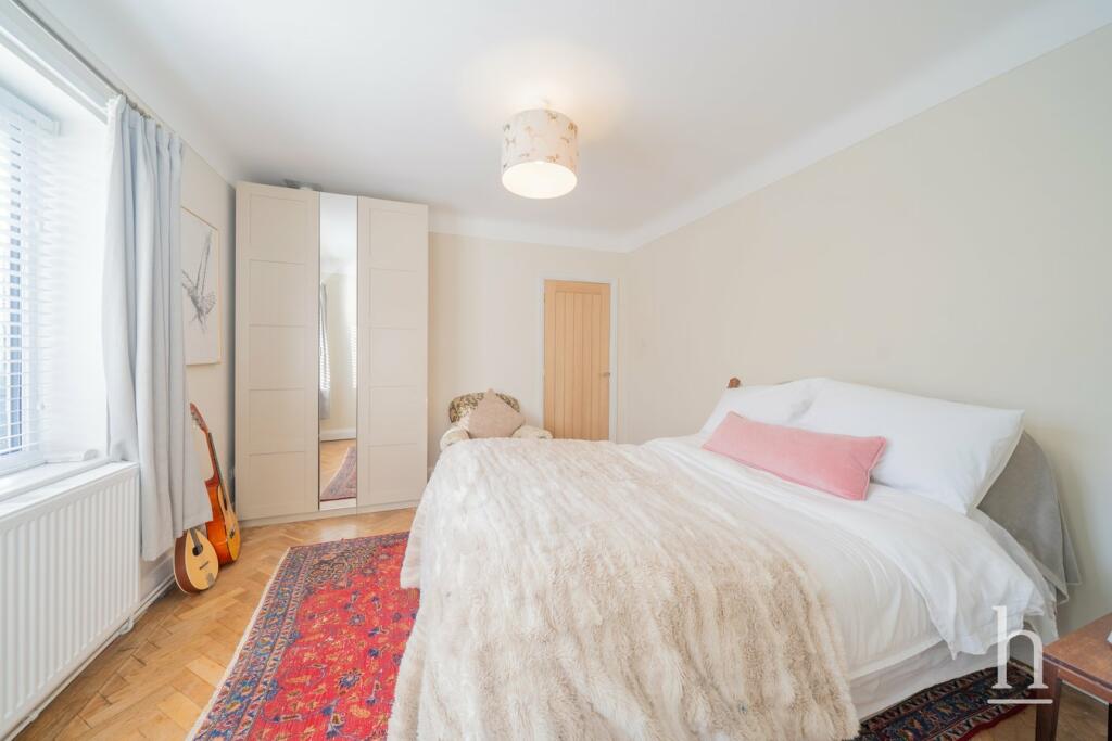 Additional image 28 of Gayton Parkway, Gayton, CH60