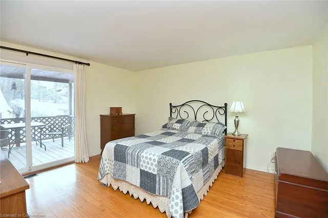 Additional image 19 of 40 Pleasant Ave