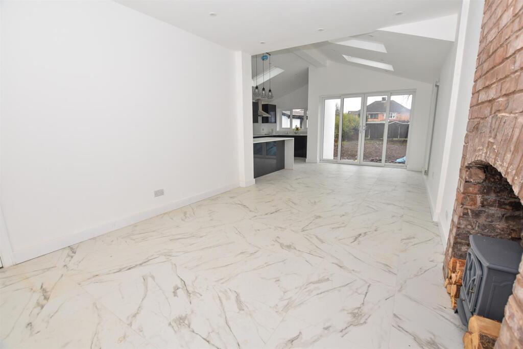 Additional image 5 of Greenfields Avenue, Bromborough