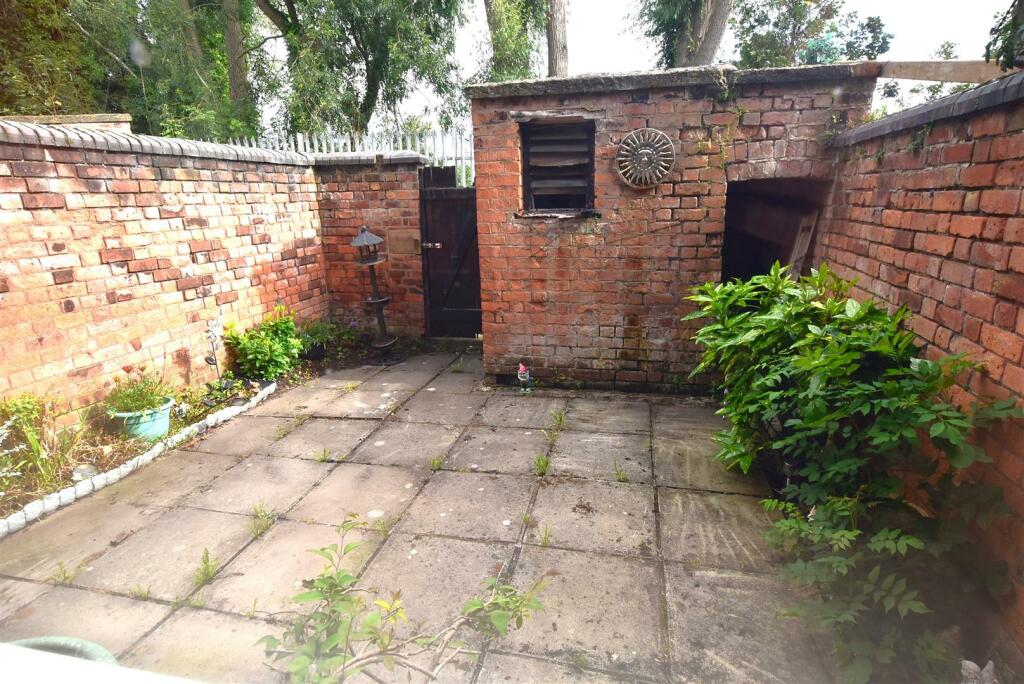 Additional image 10 of Hinderton Road, Birkenhead