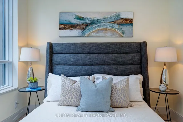 Additional image 10 of 21 Balmuto St Unit 1403