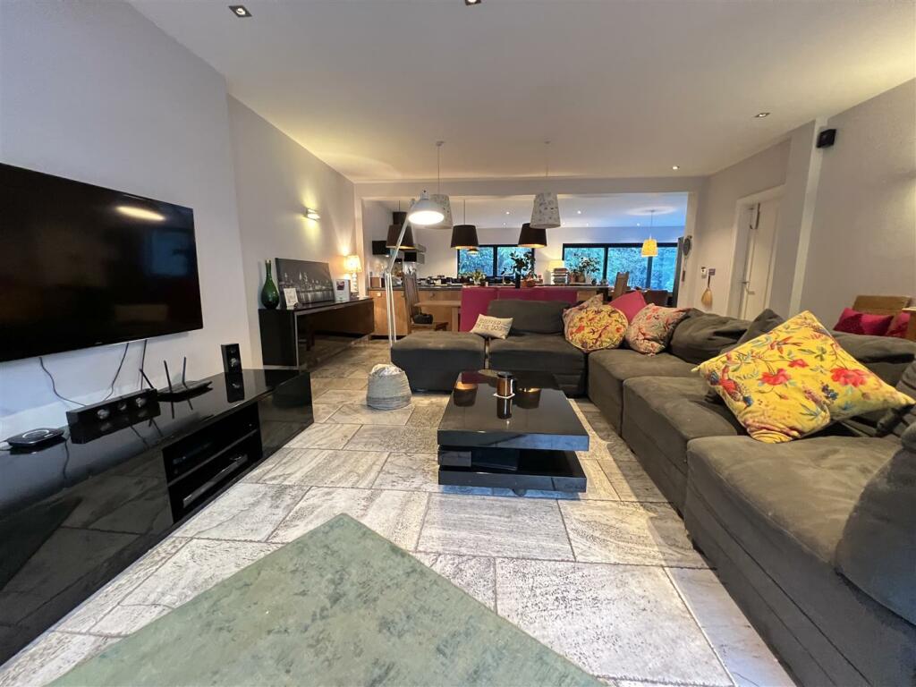 Additional image 7 of Tower Road North, Heswall, Wirral