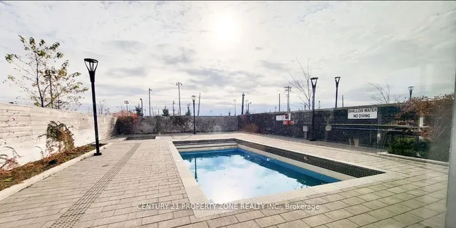 Additional image 23 of 1050 Main St Unit 705