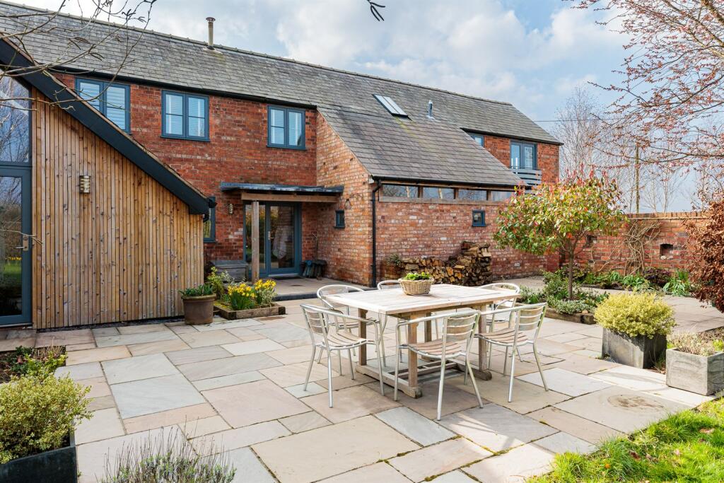 Additional image 31 of Heath Lane, Great Barrow, Chester