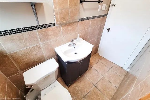 Additional image 17 of 36 Mapes Ave