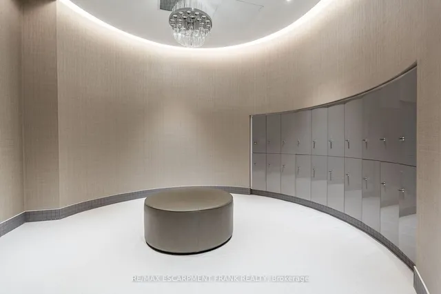 Additional image 6 of 2007 James St Unit 1305