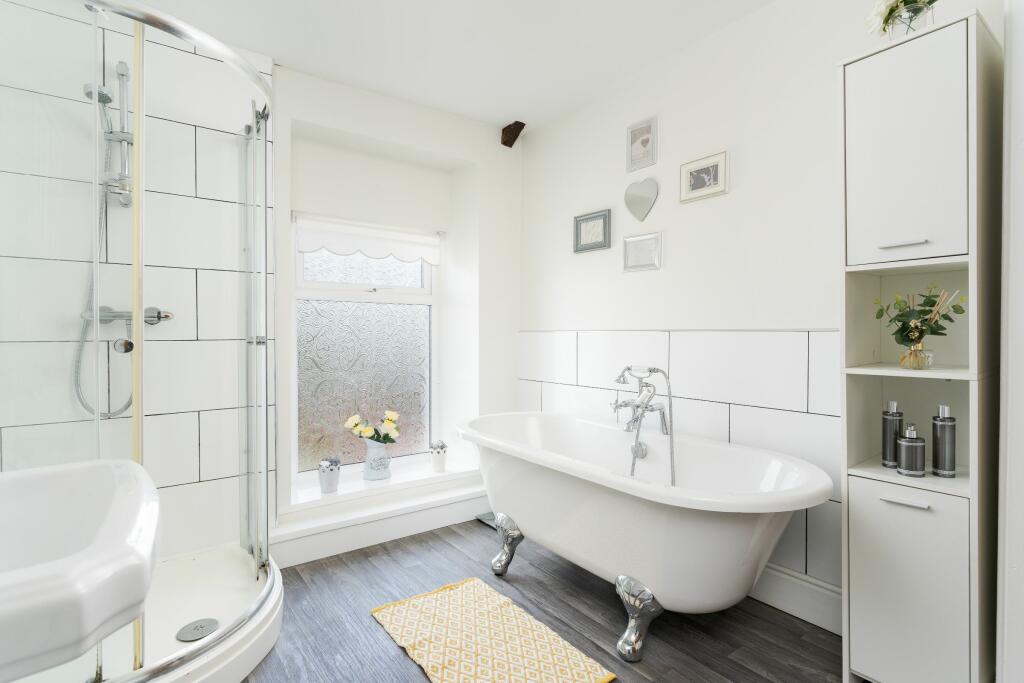 Additional image 15 of Cae'r Ysgol Farm, Tonyrefail, Porth