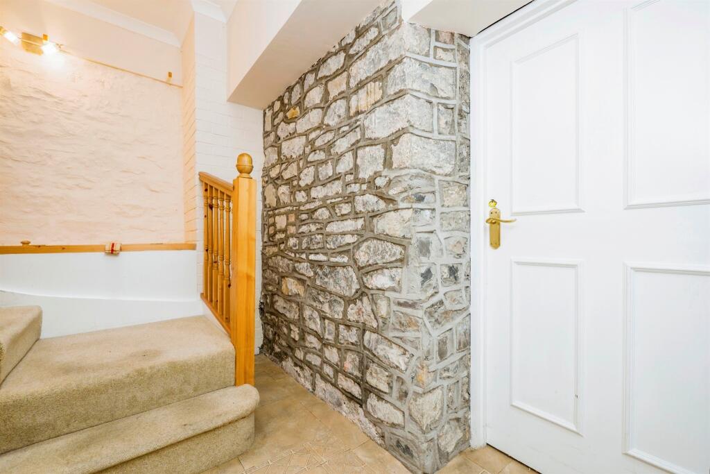 Additional image 26 of High Street, Cowbridge