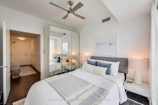 Additional image 14 of 1830 Bloor St Unit 1105