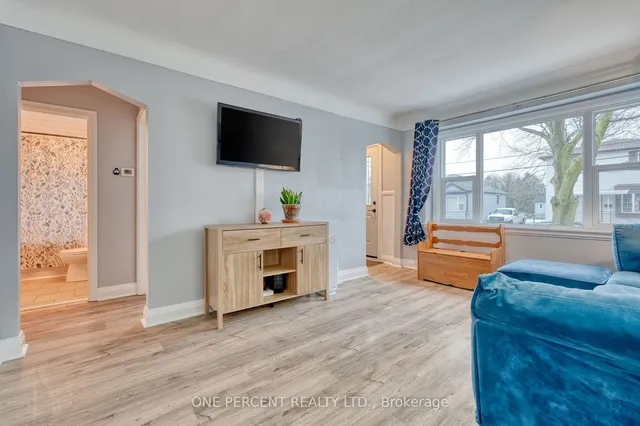 Additional image 6 of 153 East 18th St