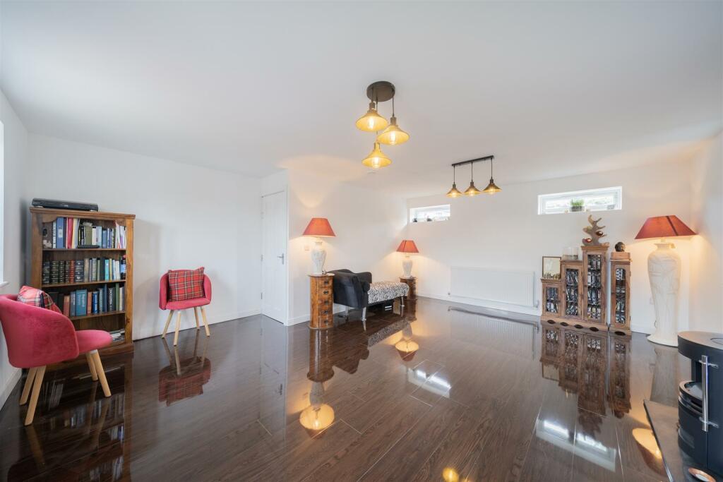 Additional image 7 of East O' Hills Close, Heswall, Wirral, CH60