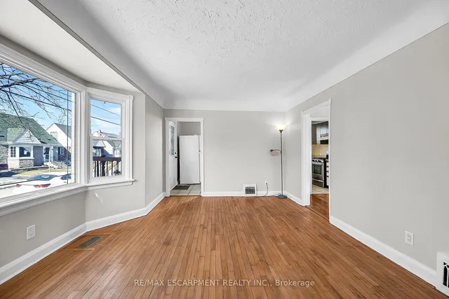 Additional image 6 of 97 East 12th St