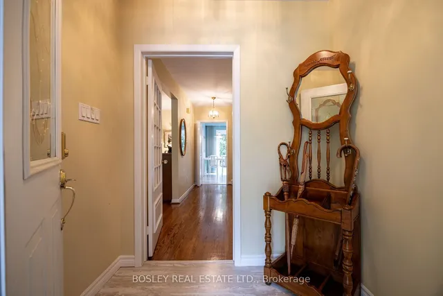 Additional image 4 of 195 Upper Canada Dr