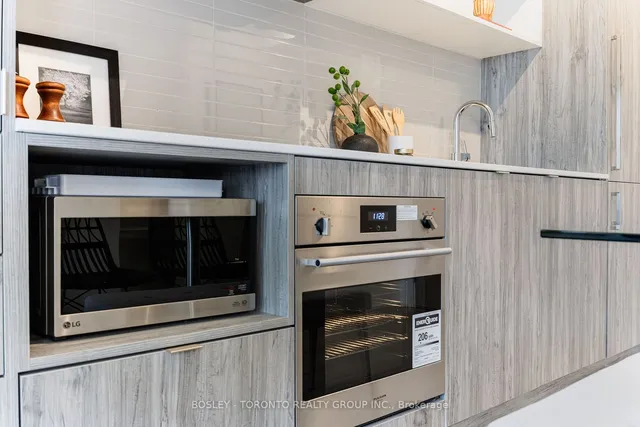 Additional image 20 of 138 Downes St Unit 1706