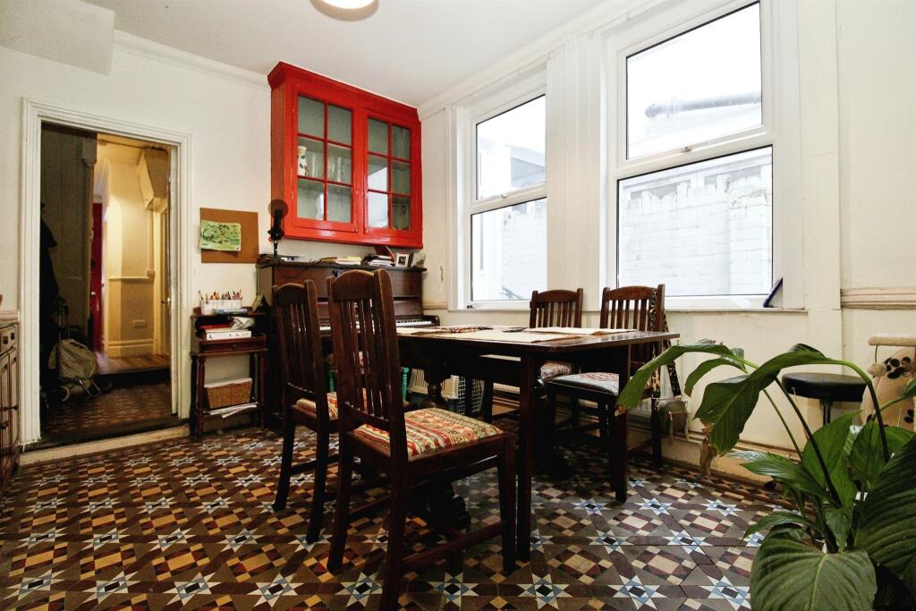 Additional image 7 of Northumberland Street, Cardiff