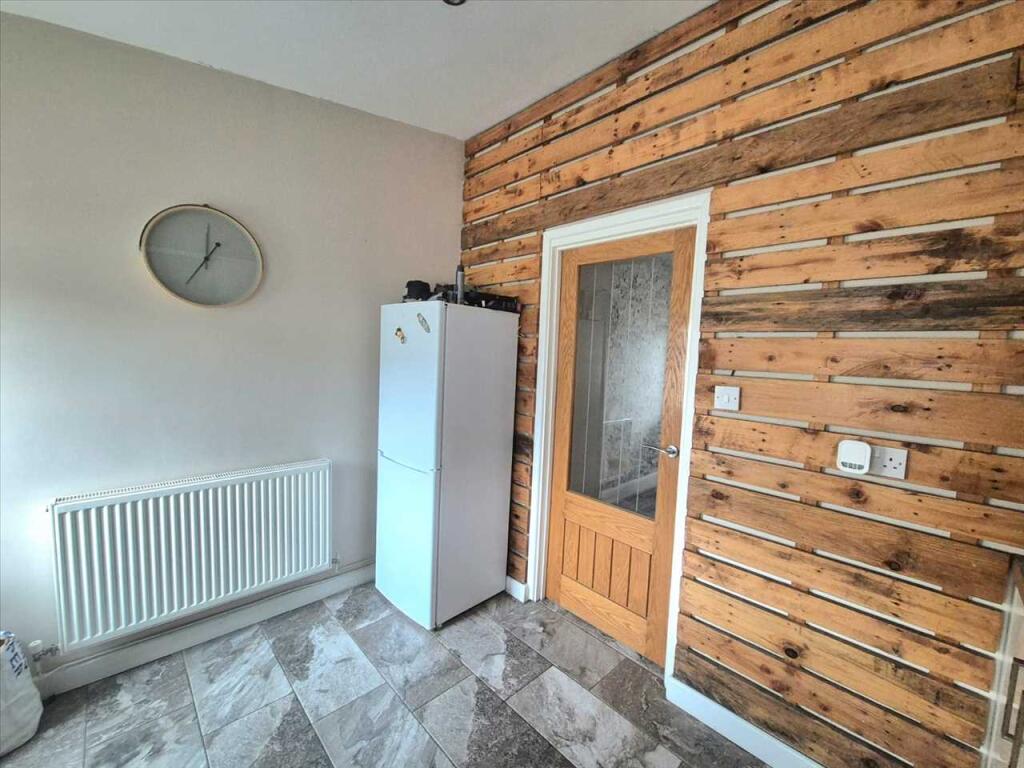 Additional image 10 of George Street, Tonypandy