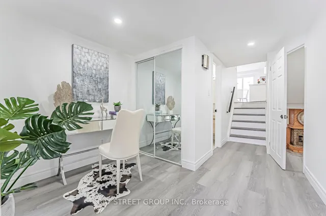 Additional image 4 of 77 Sandyhook Sq