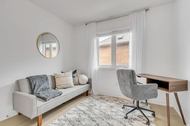 Additional image 25 of 192 Giddings Cres