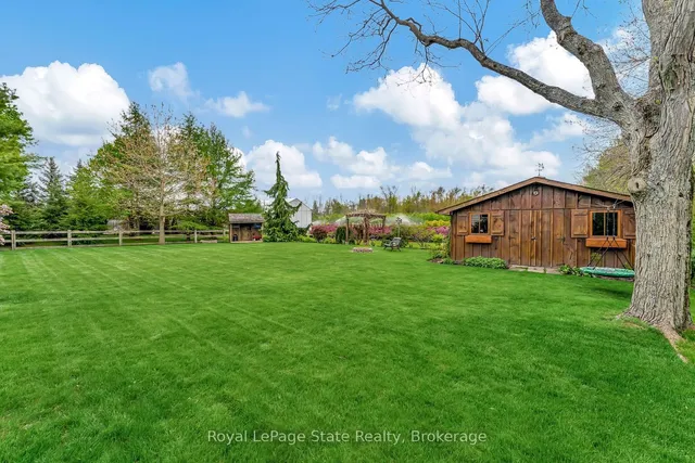 Additional image 39 of 685 Robson Rd